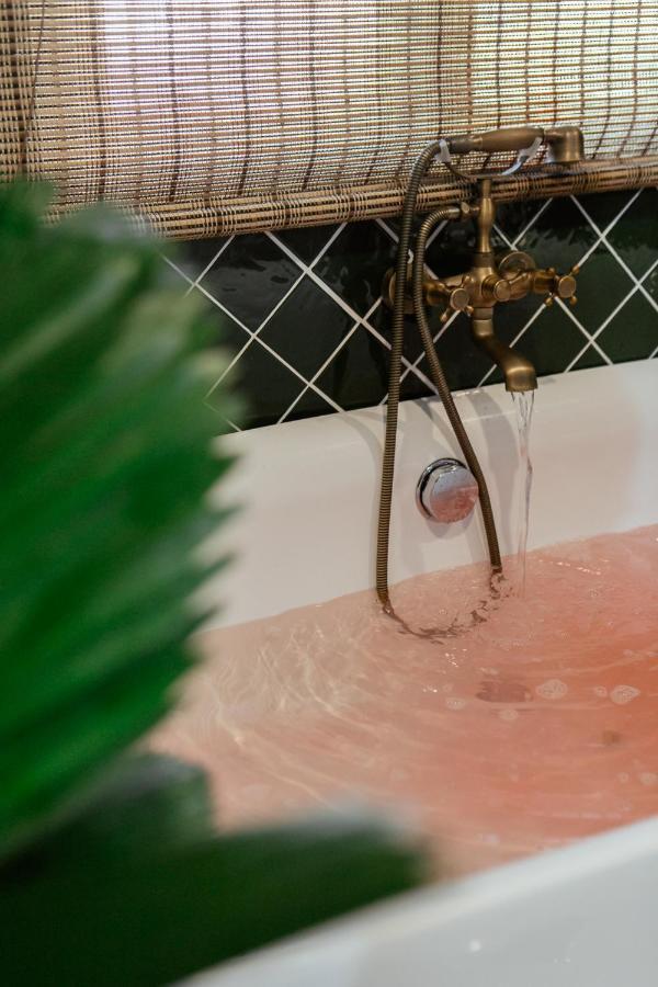 Eden Hotel Bangsean Ban Laem Thaen ภายนอก รูปภาพ